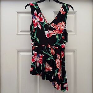 NWT Thalia Sodi Floral Asymmetrical Women Top Size S
